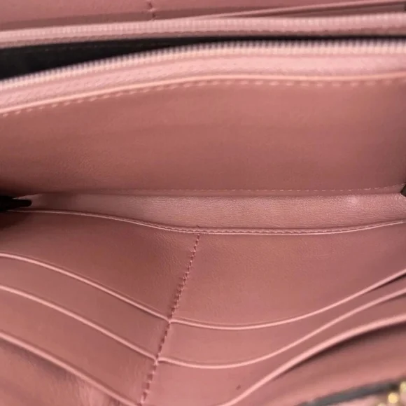 Gucci Blush Pink Embossed Leather Wallet - Picture 3 of 3